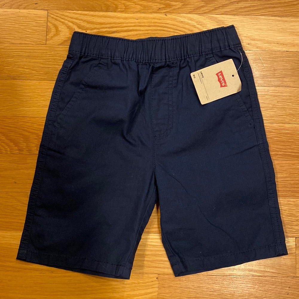 NWT Levi’s shorts
